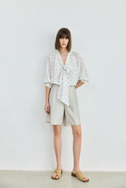 #color_Off White