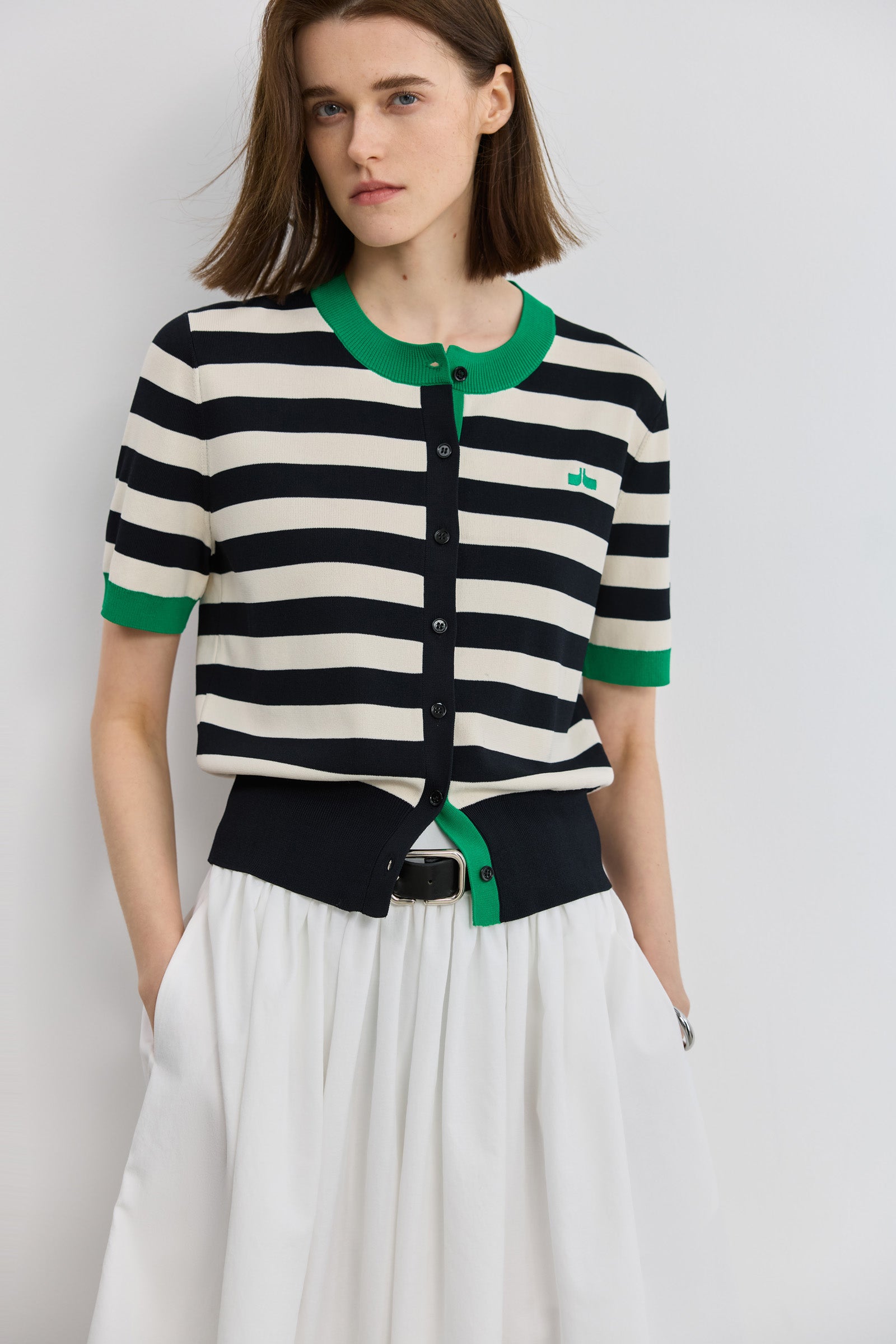 #color_Off White