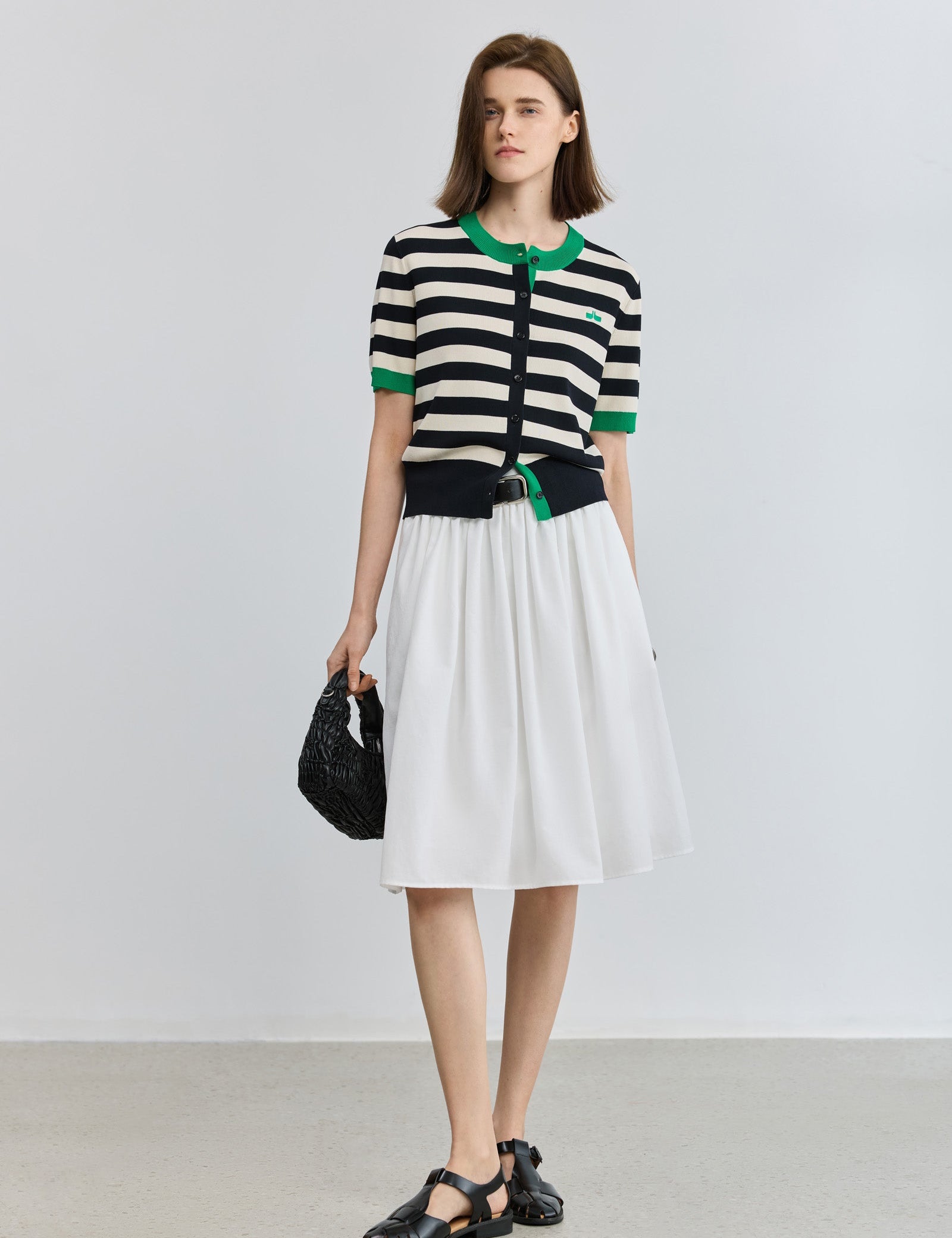 #color_Off White