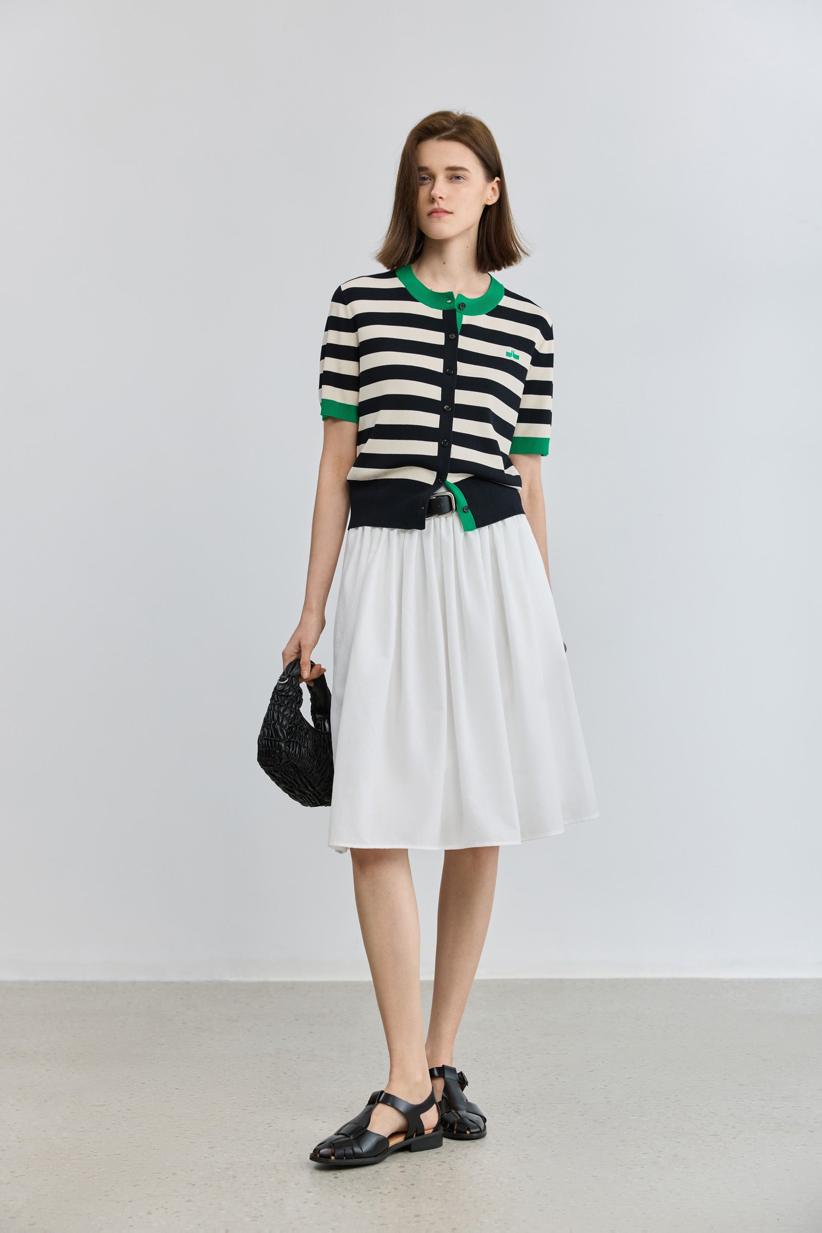 #color_Off White