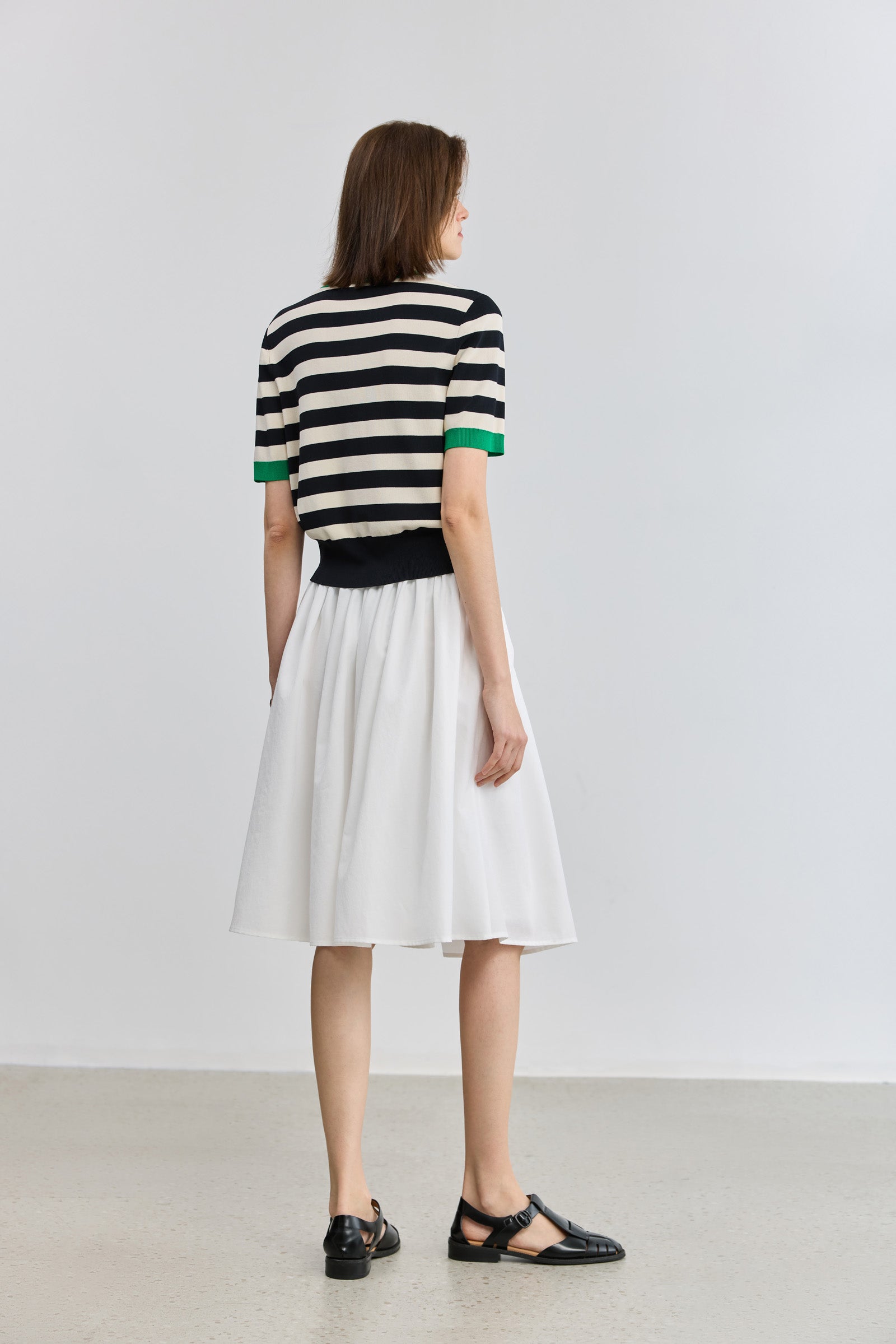 #color_Off White