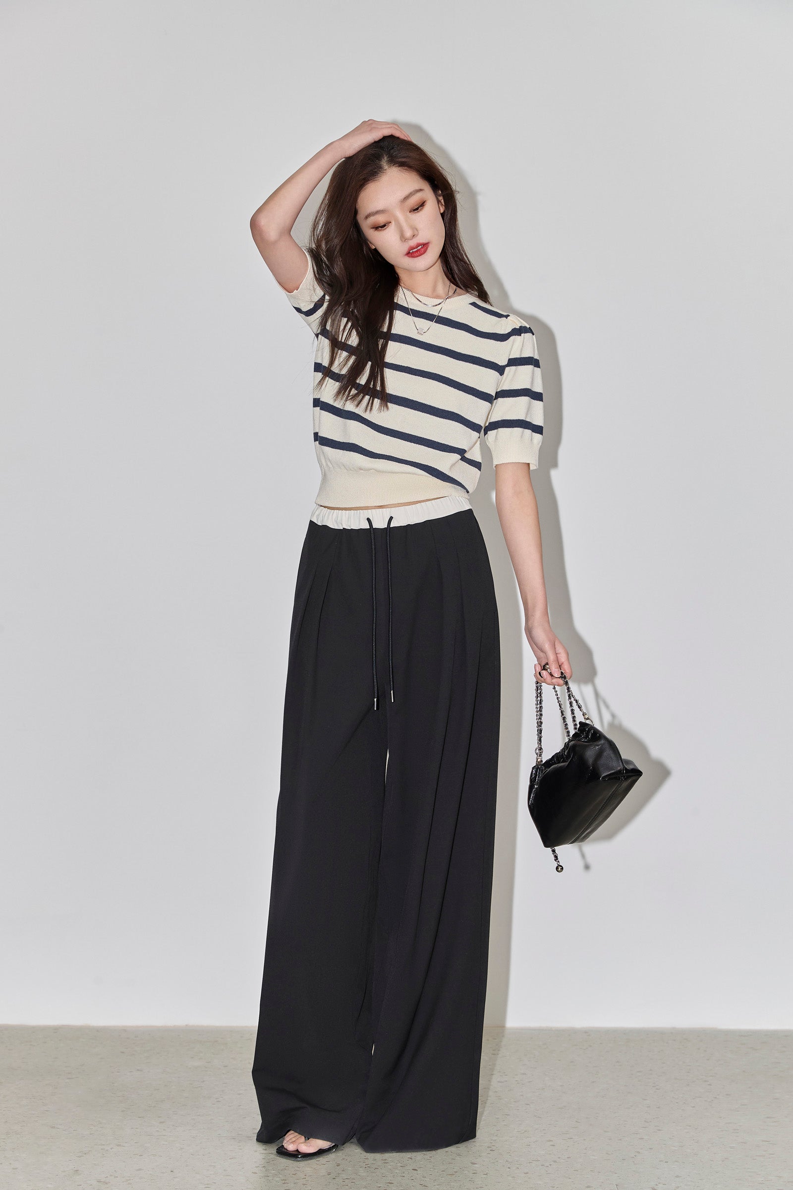 #color_Off White