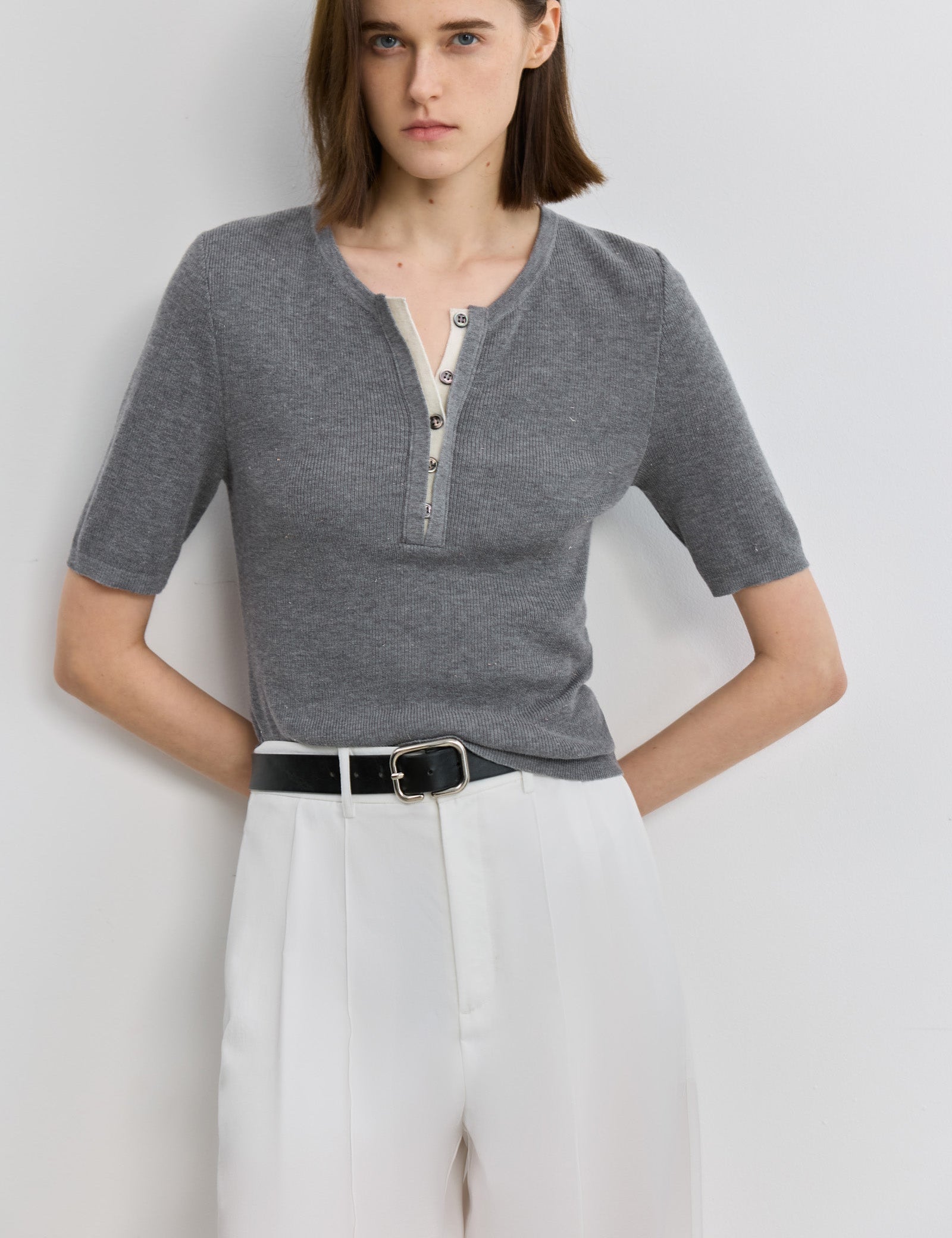 #color_Gray
