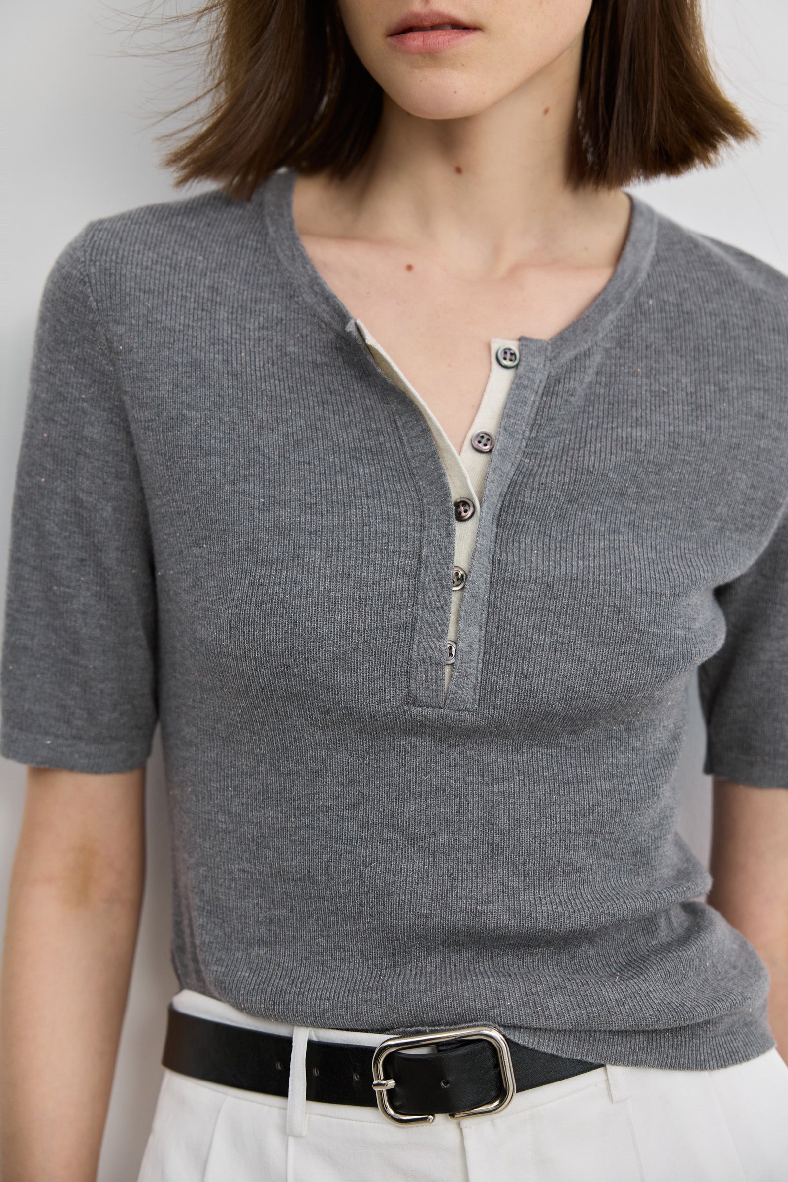 #color_Gray