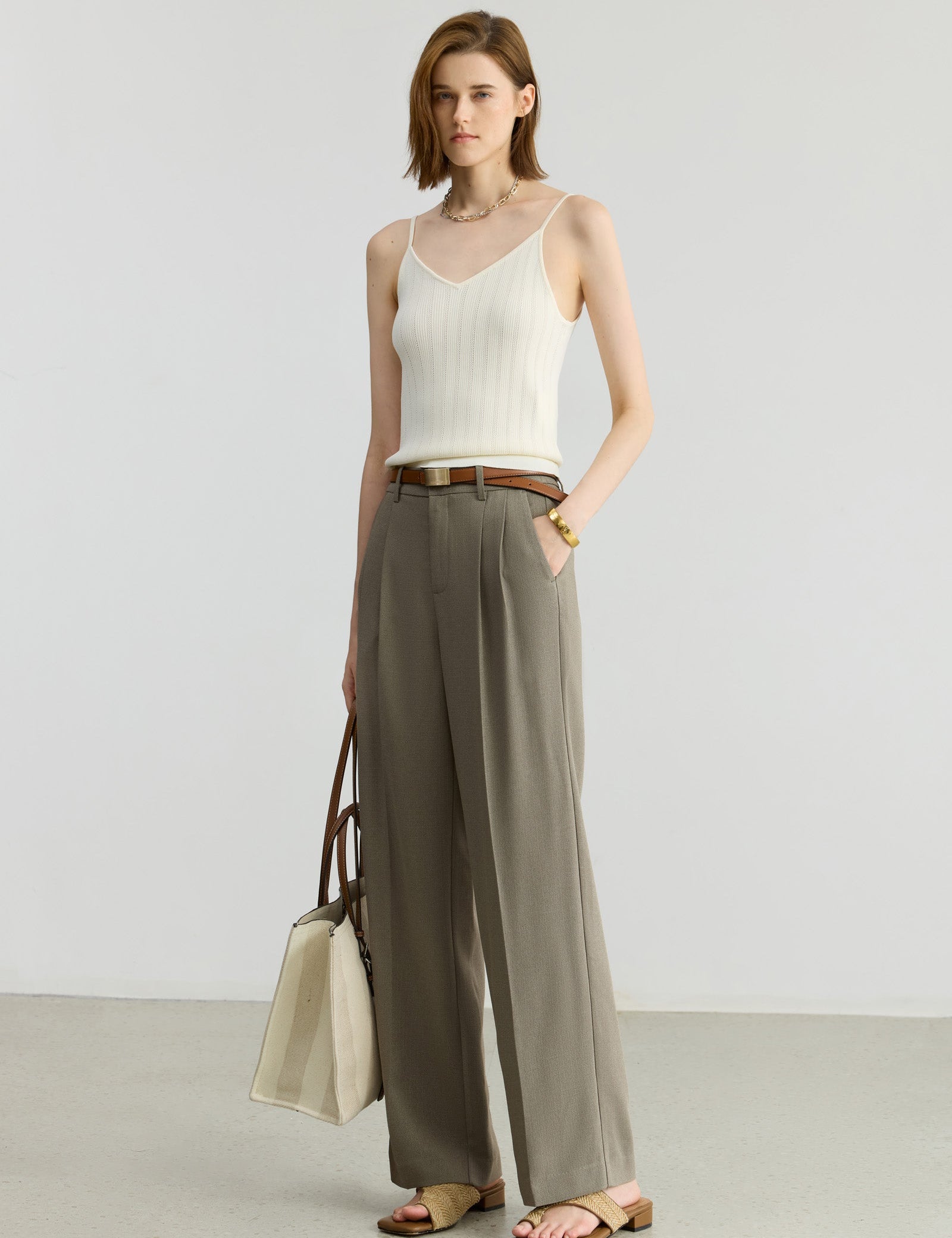 #color_Off White