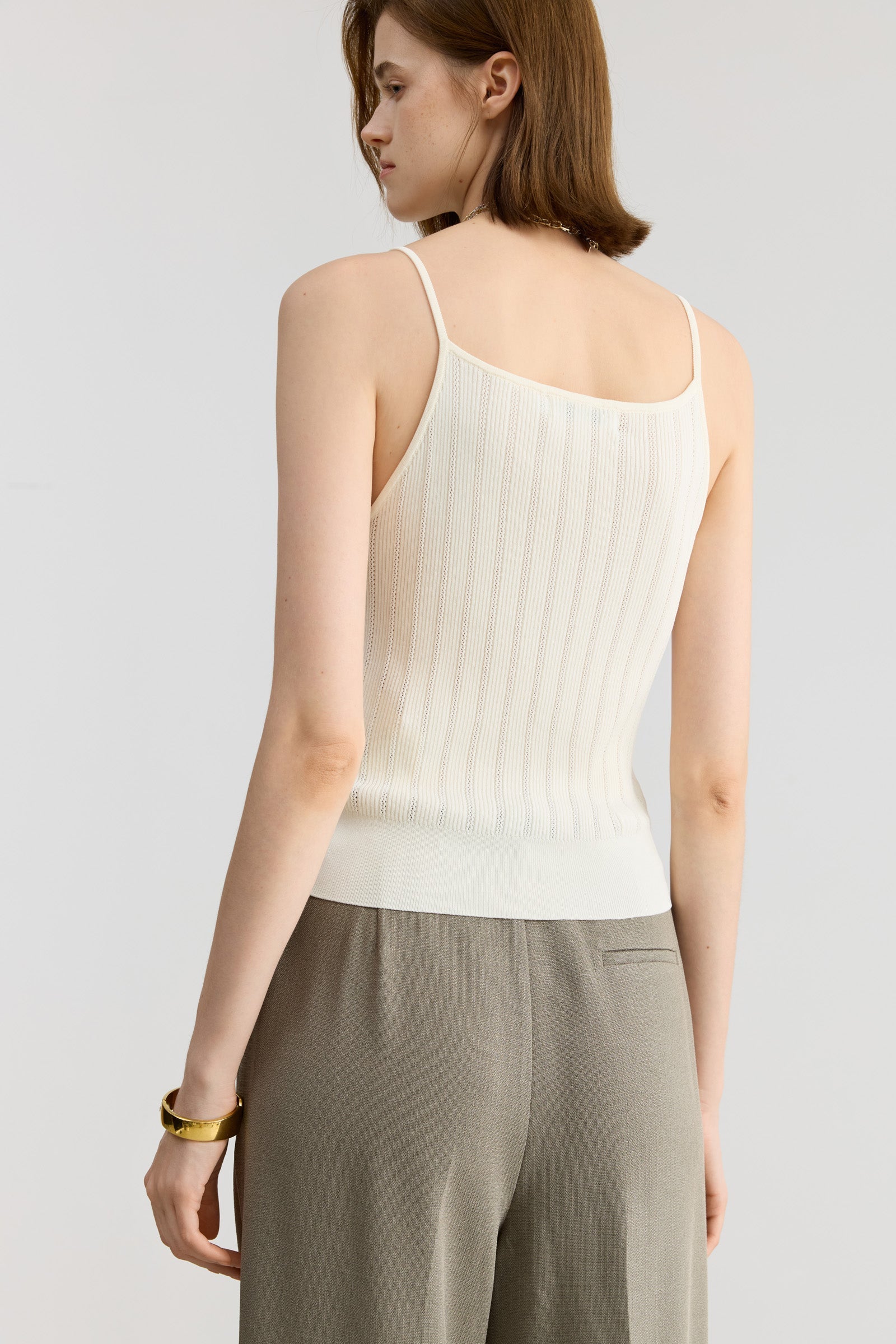 #color_Off White