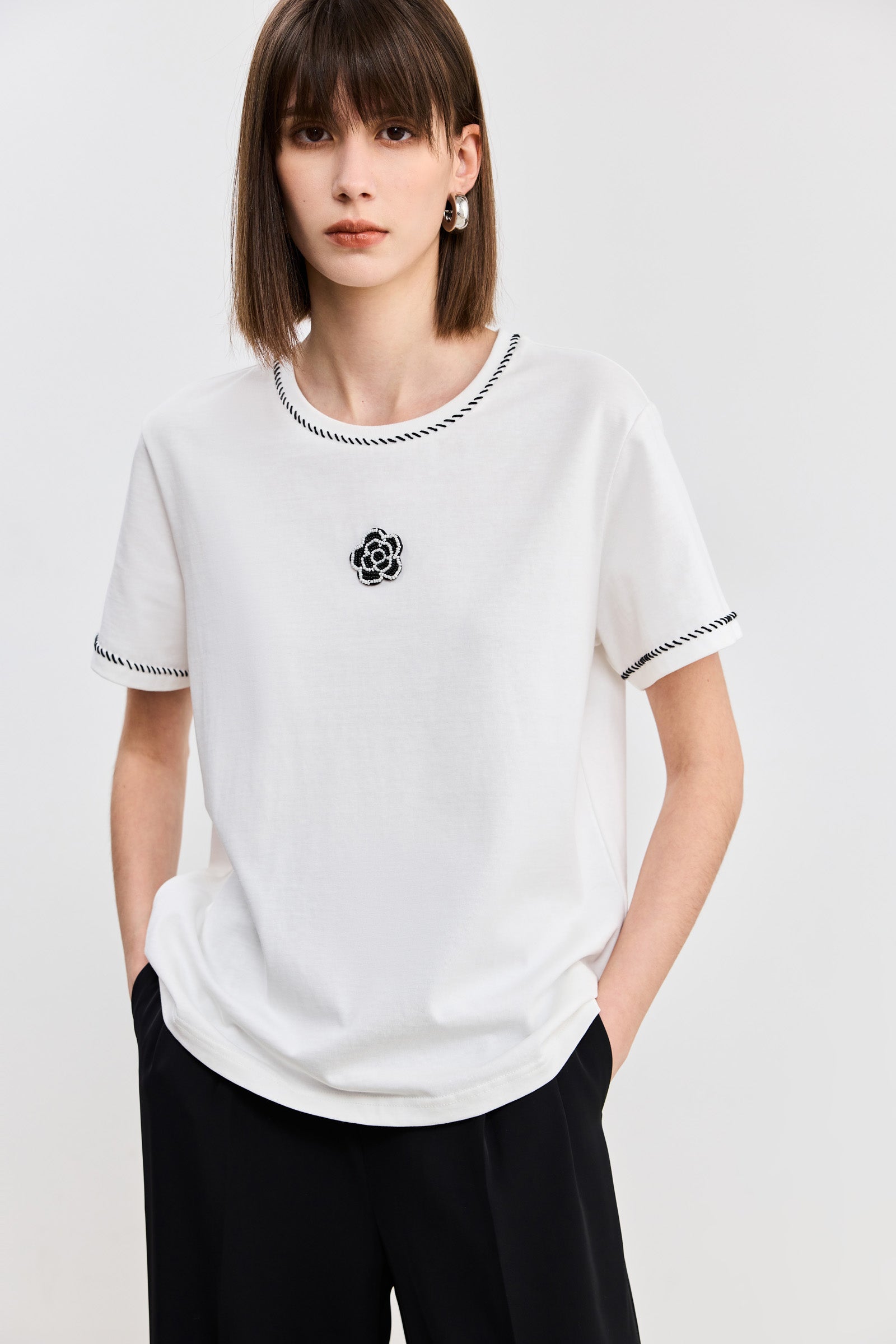 #color_White