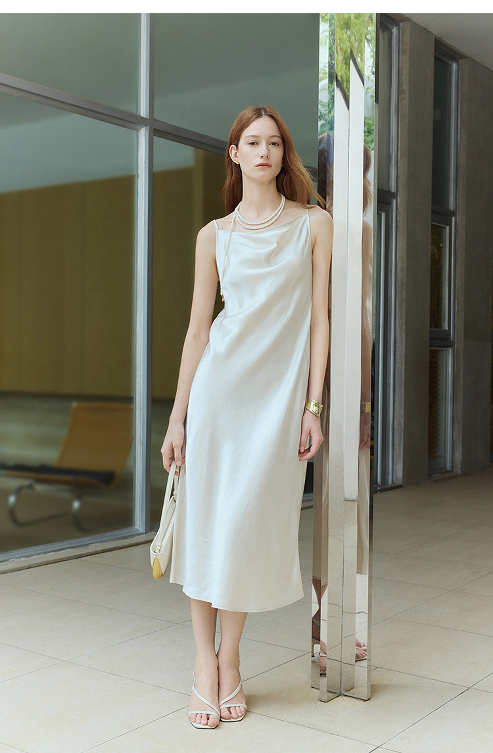 #color_Off White